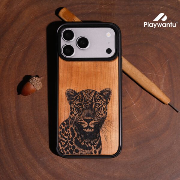 Leopard Portrait Wood Engraved Phone Case
